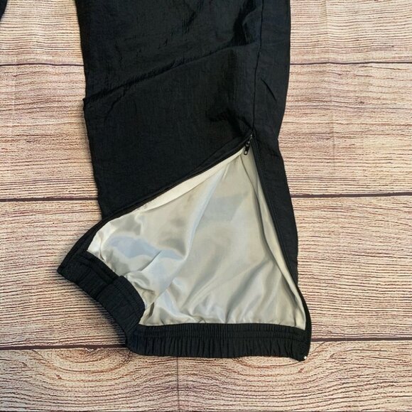 90s Vintage Reebok Black Swishy Pants Size Medium - Picture 4 of 14